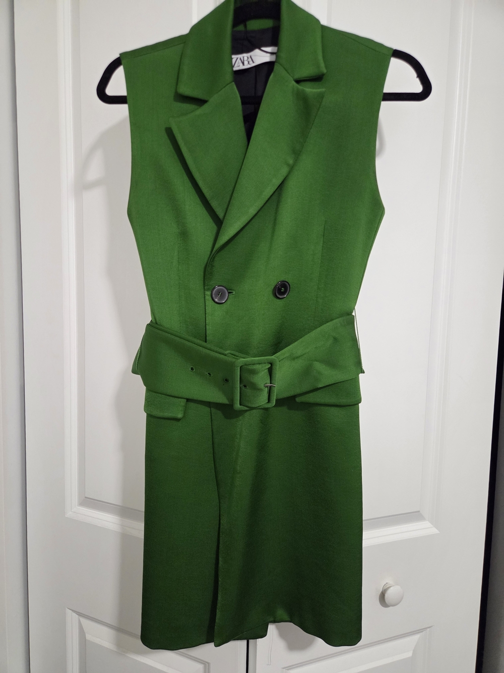 ZARA Sleeveless Belted Blazer Dress in Kelly Green